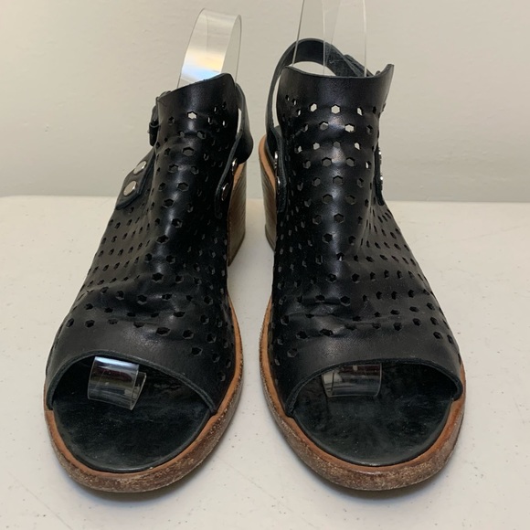 Rag & Bone Black Sandals - Picture 3 of 10